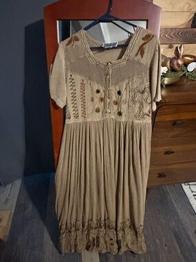 Boho Embroidered Maxi Dress in Khaki